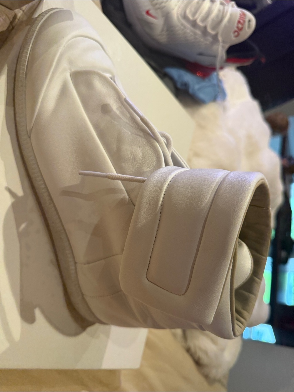 Maison Martin Margiela men’s white worn once Lace-Up Padded High-Top Boot size 4 - Picture 1 of 7